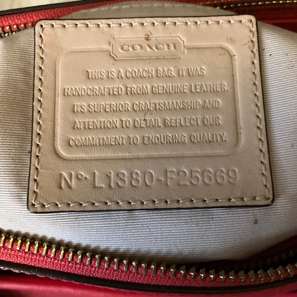 Coach purse - Picture 2 of 2